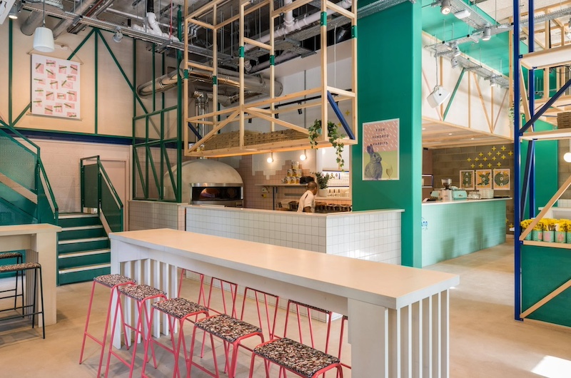 Elephant_and_Castle_restaurant_for_sale_MKR_Property